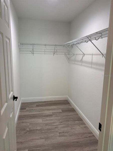 Spacious, unfurnished interior of a new home in , Dunnellon (Image 22). Spacious, unfurnished interior of a new home in , Dunnellon (Image 22).