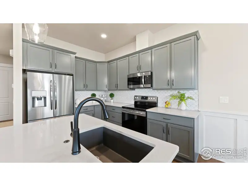 Furnished interior view inside a new home in Vernazza, Windsor (Image 25).