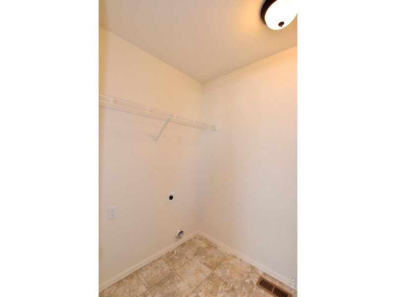 Spacious, unfurnished interior of a new home in , Greeley (Image 30).