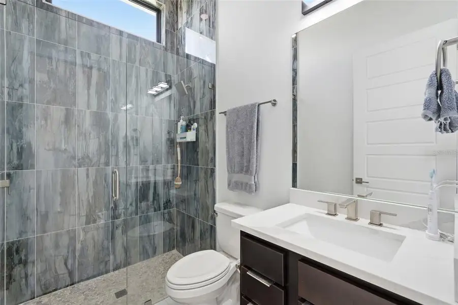 Furnished interior view inside a new home in , Cape Coral (Image 15).