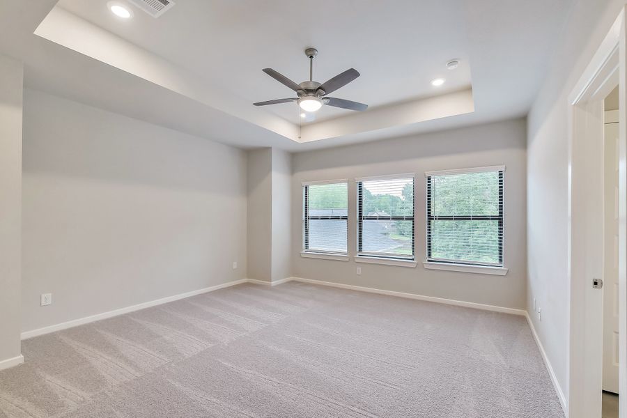 Spacious, unfurnished interior of a new home in Summer Place  35', Montgomery (Image 46).