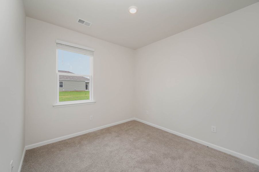 Representative unfurnished interior of a home built from the SULLIVAN by D.R. Horton in Summerville, Darlington (Image 10).