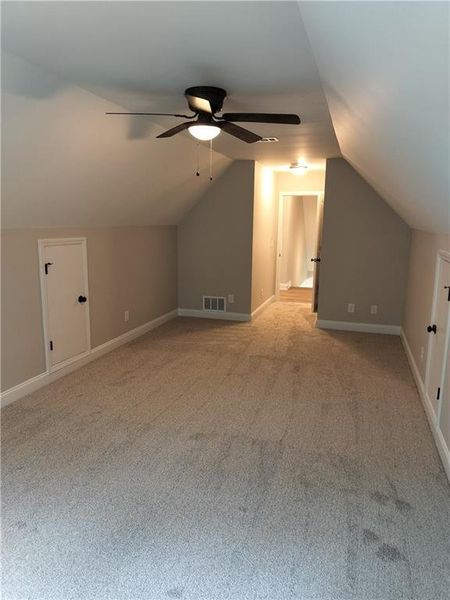 Spacious, unfurnished interior of a new home in , Franklin Springs (Image 13).