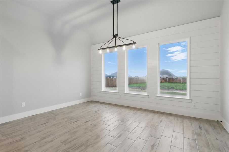 Spacious, unfurnished interior of a new home in Coyote Crossing, Godley (Image 7). Spacious, unfurnished interior of a new home in Coyote Crossing, Godley (Image 7).