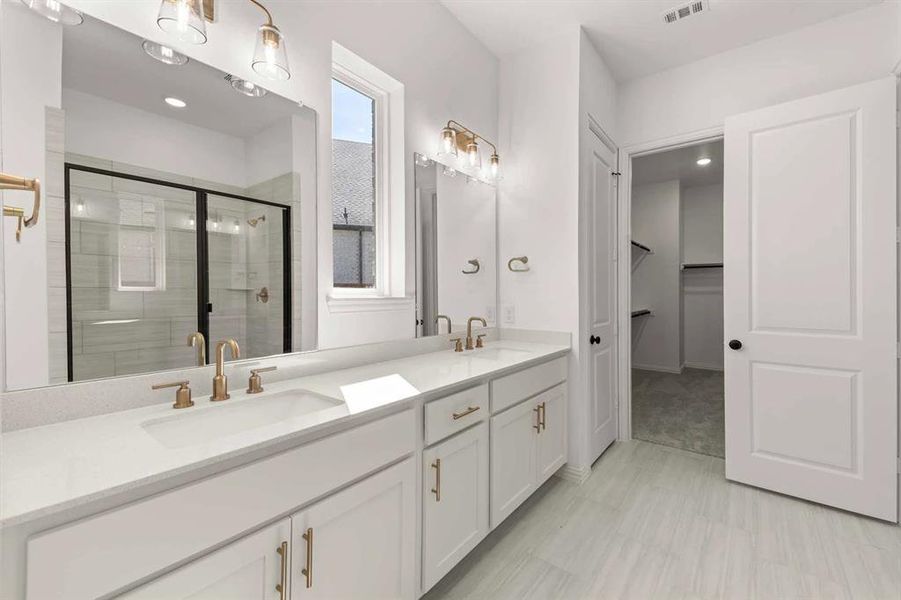 Furnished interior view inside a new home in Inspiration, Lucas (Image 10).