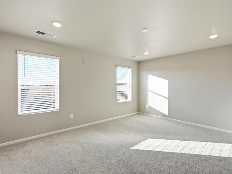 Spacious, unfurnished interior of a new home in Revere at Johnstown, Johnstown (Image 11).