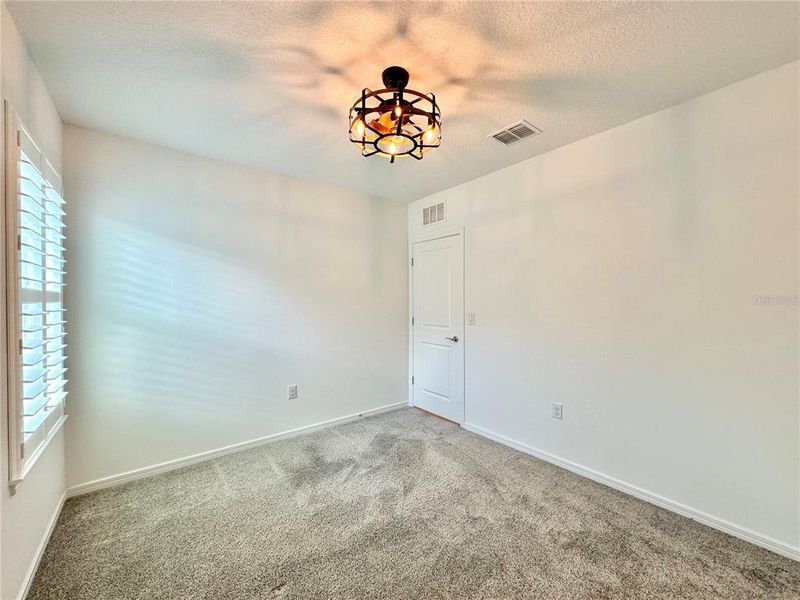 Spacious, unfurnished interior of a new home in , Ocala (Image 19).