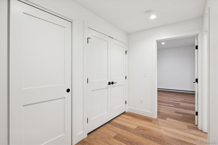 Spacious, unfurnished interior of a new home in , Fraser (Image 20).