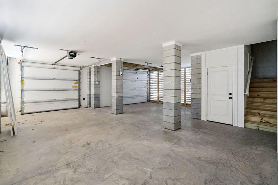 Spacious, unfurnished interior of a new home in , Mount Pleasant (Image 46).