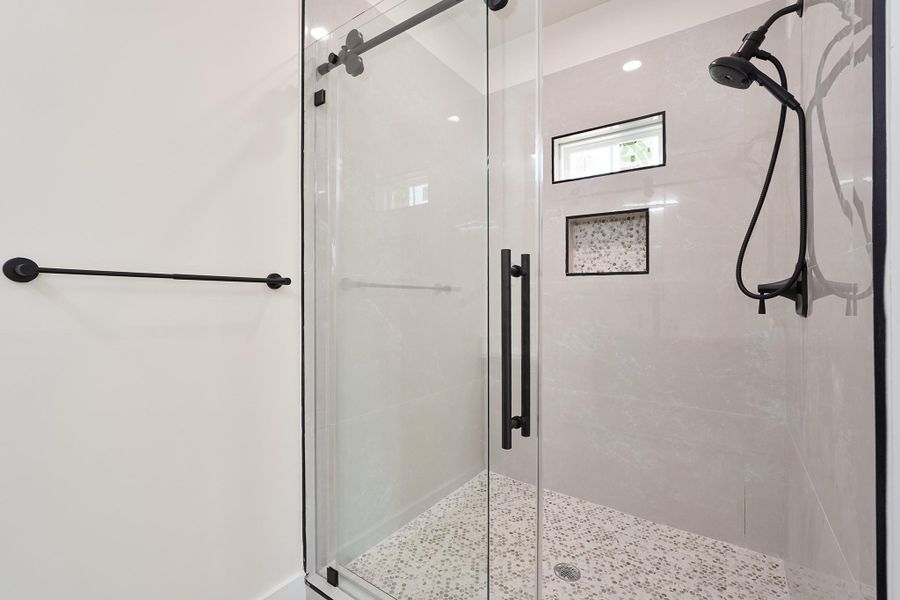 Close-up of interior finishes inside a home in , Channelview (Image 15).