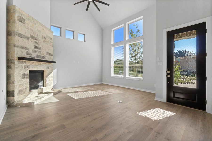 Spacious, unfurnished interior of a new home in , Montgomery (Image 13).