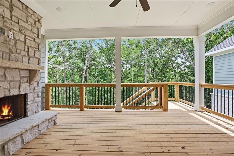 Exterior details and patio area of a home in , Clarkesville (Image 31).