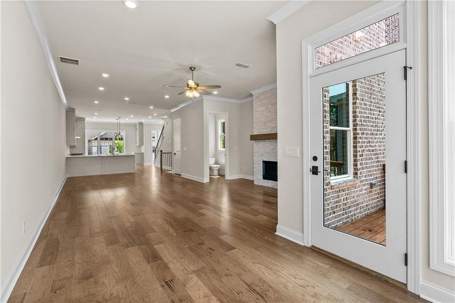 Spacious, unfurnished interior of a new home in Waterhaven, Cumming (Image 16).