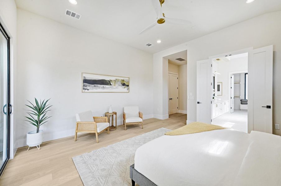 Furnished interior view inside a new home in , Austin (Image 24).