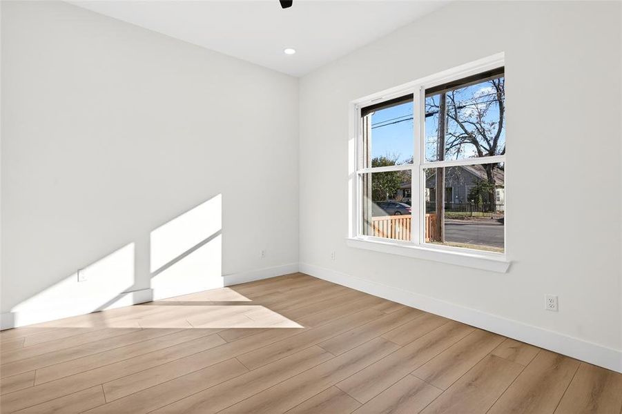 Spacious, unfurnished interior of a new home in , Dallas (Image 20). Spacious, unfurnished interior of a new home in , Dallas (Image 20).
