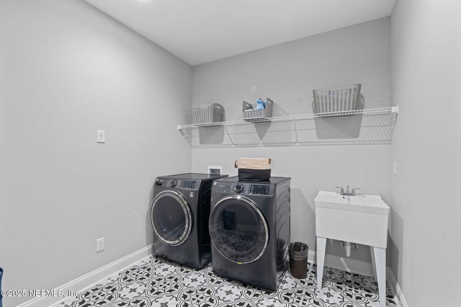 Furnished interior view inside a new home in , St. Augustine (Image 48).