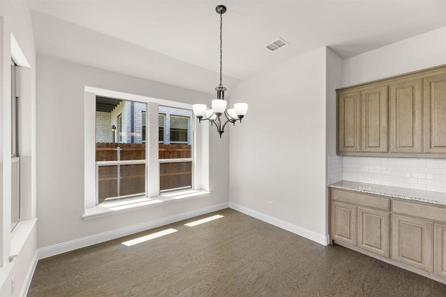 713 Seahawk-Dining-1