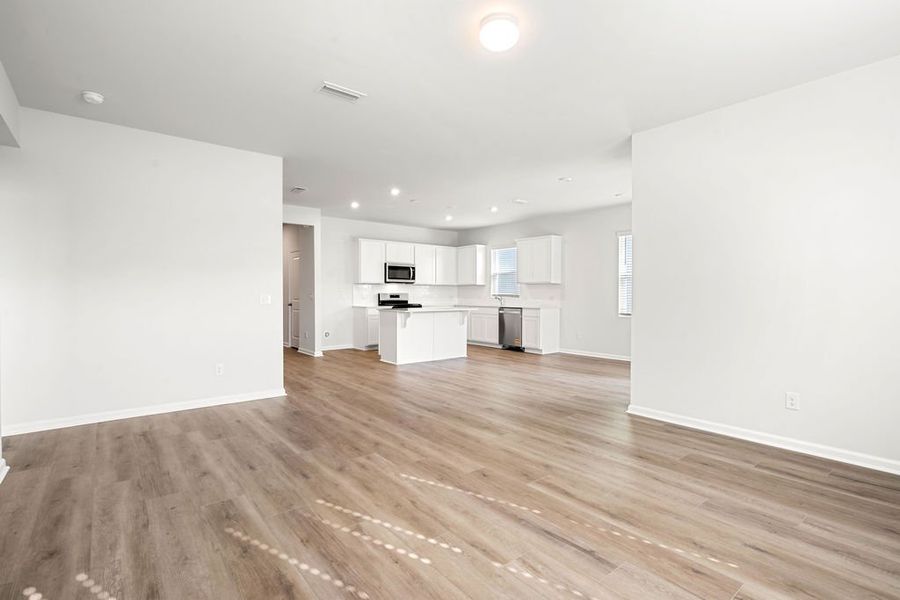 Spacious, unfurnished interior of a new home in Heartwood, Richmond Hill (Image 16). Spacious, unfurnished interior of a new home in Heartwood, Richmond Hill (Image 16).