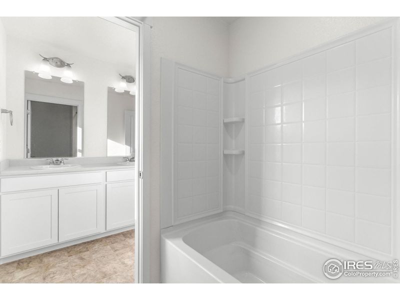 Furnished interior view inside a new home in Northridge Estates, Greeley (Image 9).