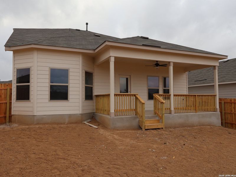 Exterior details and patio area of a home in Agave, San Antonio (Image 3).