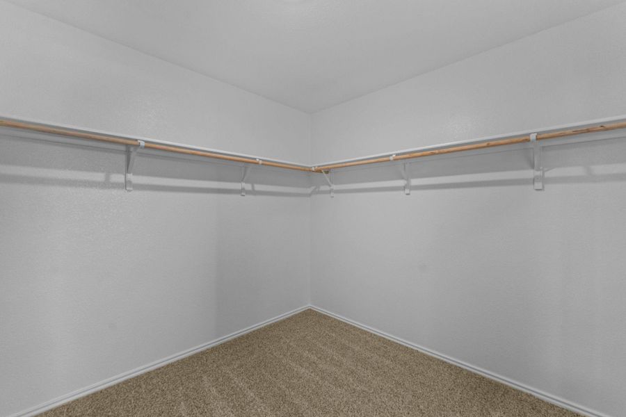 Spacious, unfurnished interior of a new home in , Kyle (Image 27).