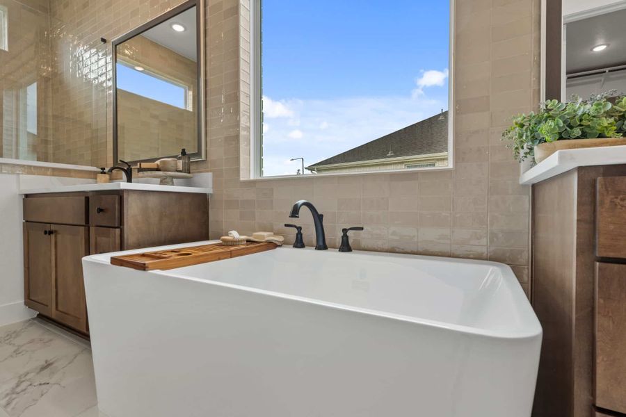 Image 61 representing the Acadia with 3-Car Garage by Chesmar Homes in Westland Ranch, League City, TX. Image 61 representing the Acadia with 3-Car Garage by Chesmar Homes in Westland Ranch, League City, TX.