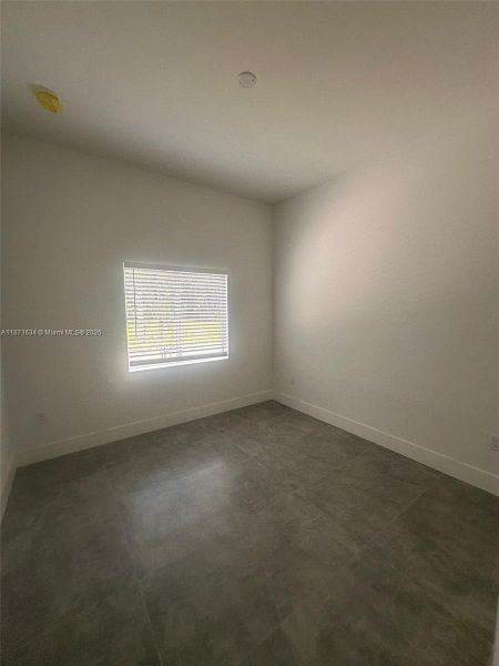 Spacious, unfurnished interior of a new home in , Fort Lauderdale (Image 18). Spacious, unfurnished interior of a new home in , Fort Lauderdale (Image 18).