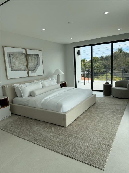 Furnished interior view inside a new home in , Key Biscayne (Image 58).