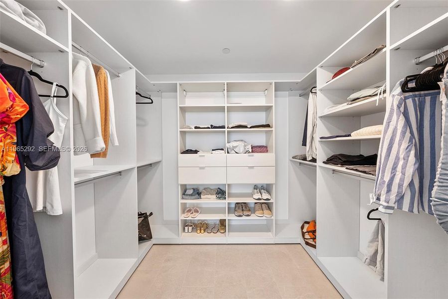 Furnished interior view inside a new home in Five Park, Miami Beach (Image 13).