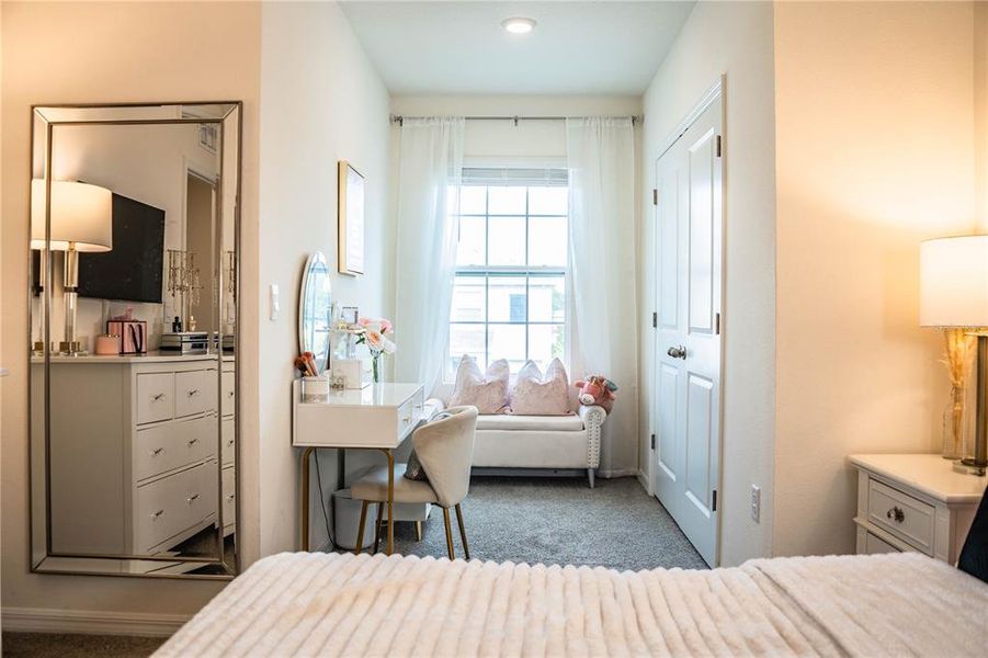 Furnished interior view inside a new home in , Plant City (Image 52).