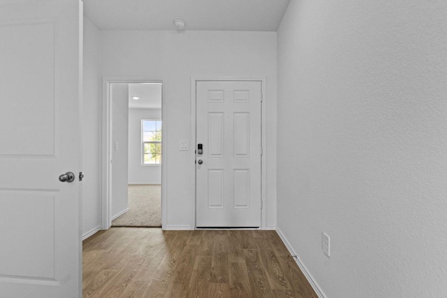 Spacious, unfurnished interior of a new home in , Kyle (Image 17).