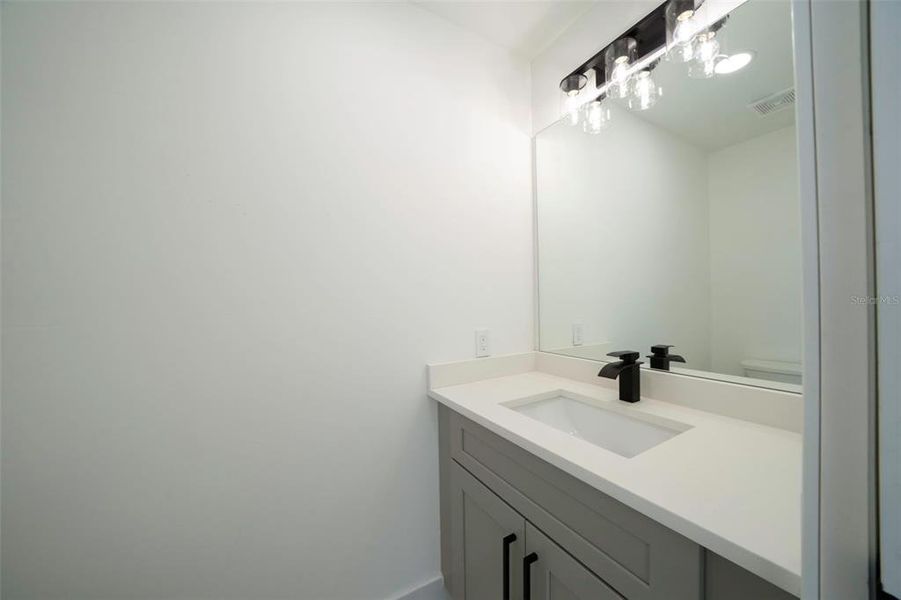 Spacious, unfurnished interior of a new home in , Punta Gorda (Image 23).