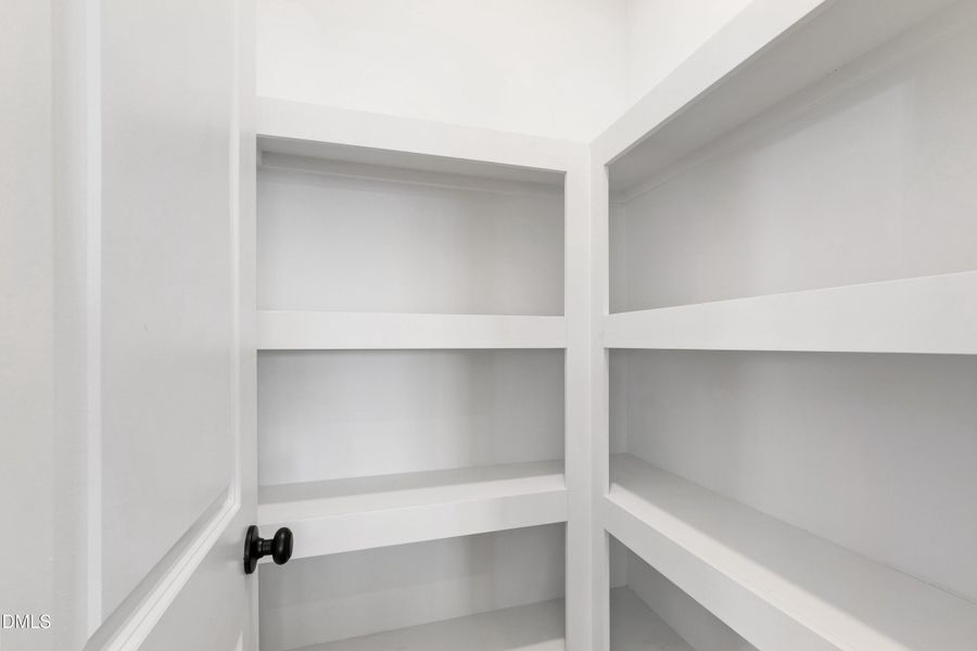 4506 Fairhaven Staged-19