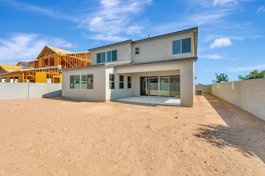 Exterior details and patio area of a home in Soleo, San Tan Valley (Image 23).