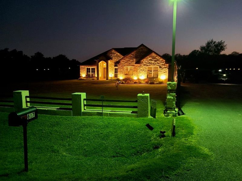 Image 35 of a home in .