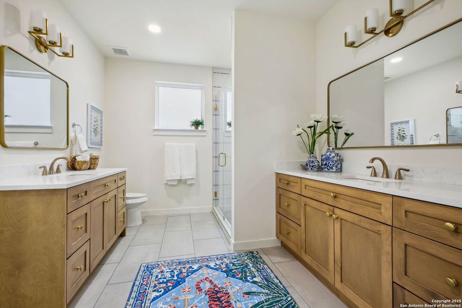 Furnished interior view inside a new home in , San Antonio (Image 31).
