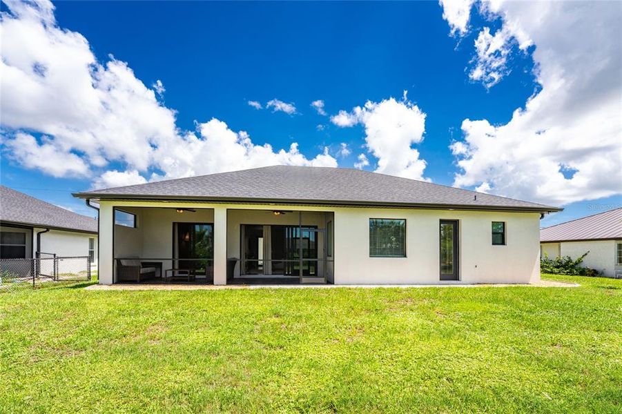 Exterior details and patio area of a home in , Rotonda West (Image 37).
