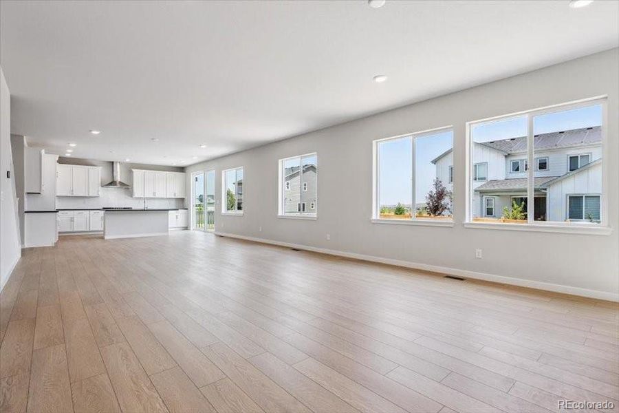 Spacious, unfurnished interior of a new home in Prestige Collection at Parkdale Commons, Lafayette (Image 24). Spacious, unfurnished interior of a new home in Prestige Collection at Parkdale Commons, Lafayette (Image 24).