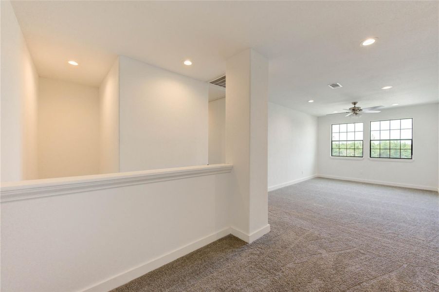 2nd floor, leaving room 2nd floor, leaving room