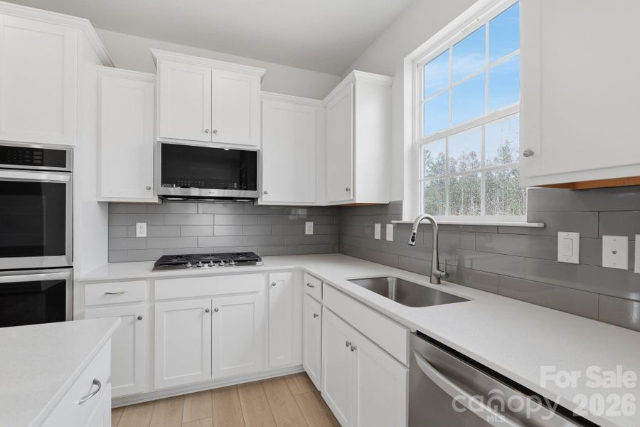 Furnished interior view inside a new home in Roselyn, Lancaster (Image 9).