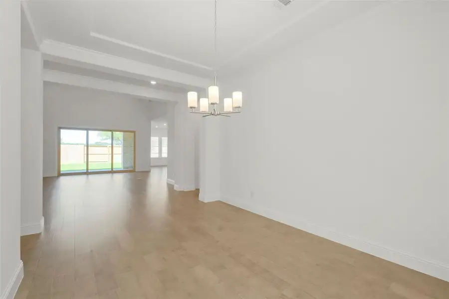 Image 9 of a home in .