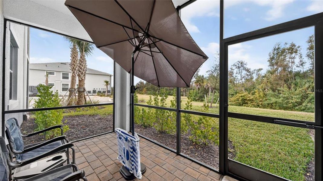 Exterior details and patio area of a home in , Punta Gorda (Image 1).