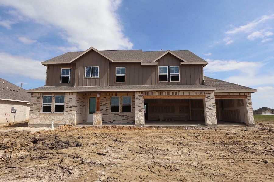 Two story home with 4 beds, 3.5 baths, and 3 car garage