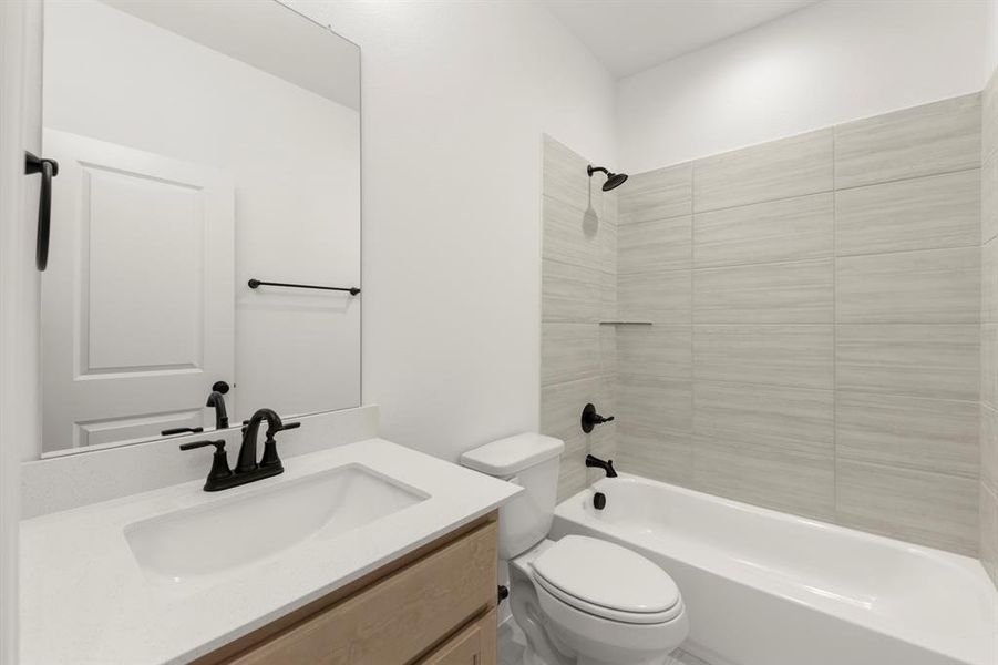 1809 Gleasondale - 3RD Bath 1809 Gleasondale - 3RD Bath