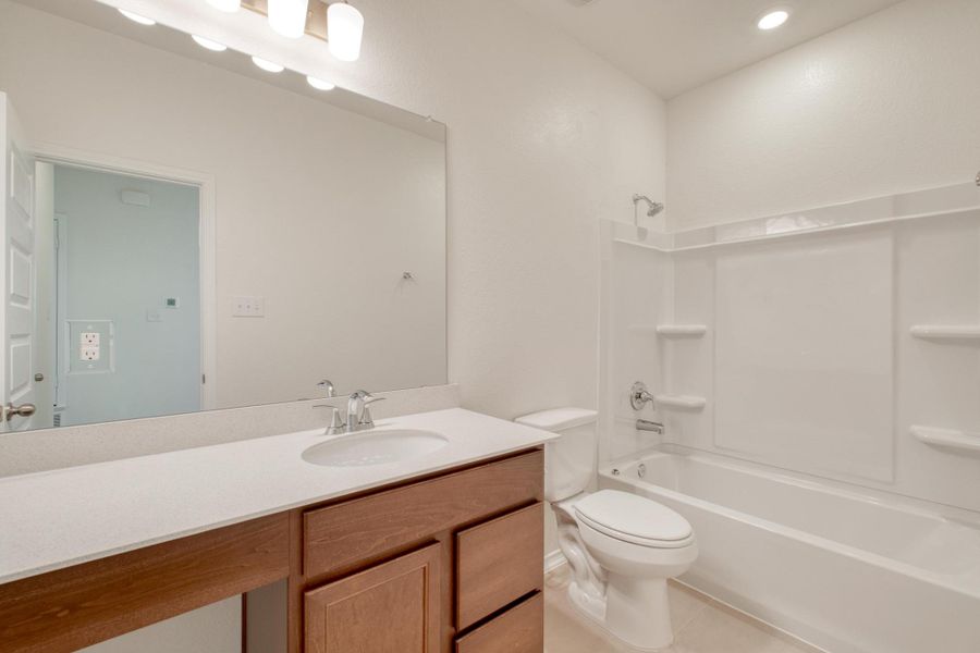 Furnished interior view inside a new home in Sonterra - Cool Water, Jarrell (Image 7). Furnished interior view inside a new home in Sonterra - Cool Water, Jarrell (Image 7).