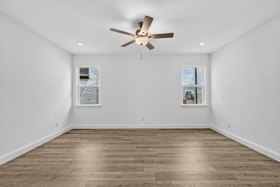Spacious, unfurnished interior of a new home in South Oak, Lakewood Village (Image 18).