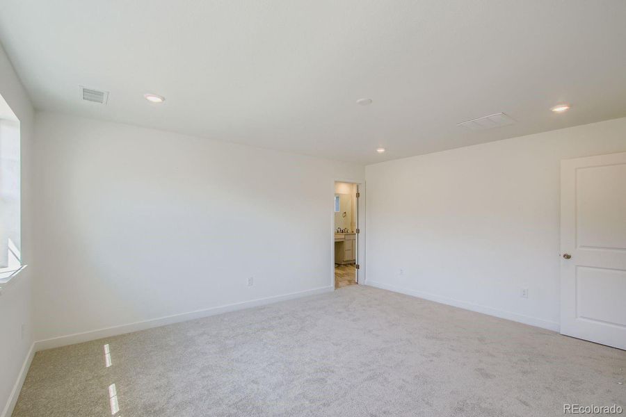 Image 12 of a home in Ken-Caryl Ranch: The Monarch Collection. Image 12 of a home in Ken-Caryl Ranch: The Monarch Collection.