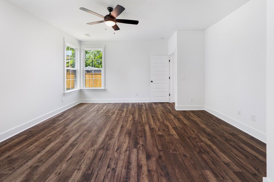 Spacious, unfurnished interior of a new home in Indigo Place, North Charleston (Image 29).