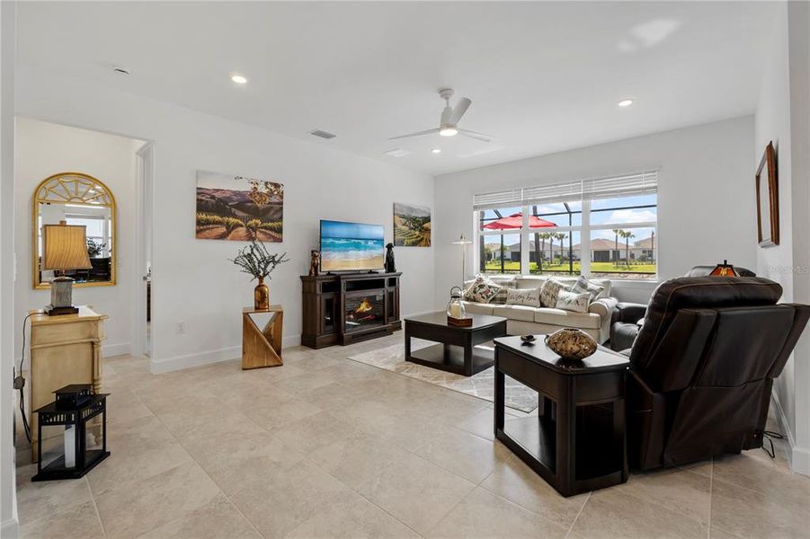 Furnished interior view inside a new home in , Punta Gorda (Image 13). Furnished interior view inside a new home in , Punta Gorda (Image 13).