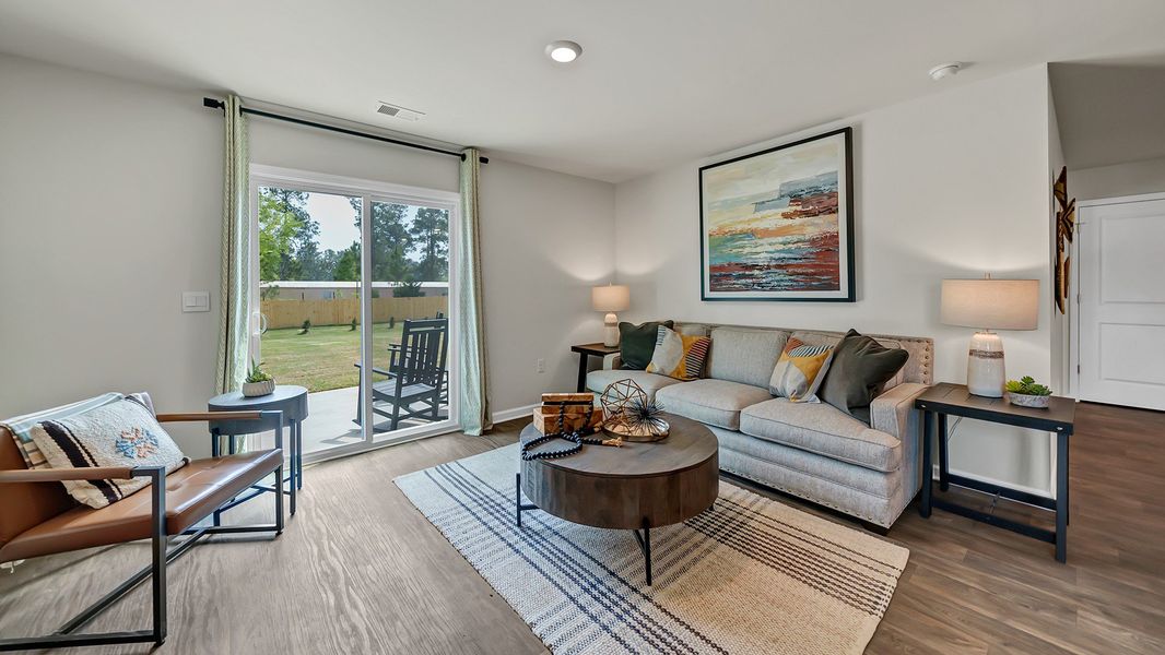 Furnished interior view inside a new home in Grand Oaks, Columbia (Image 13).